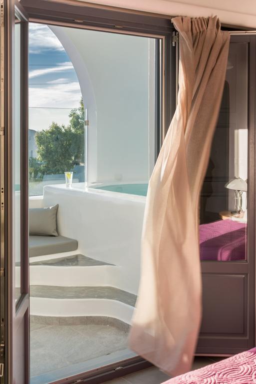 Aspronisi Luxury Villa With Caldera View Megalochori (Santorini) Quarto foto